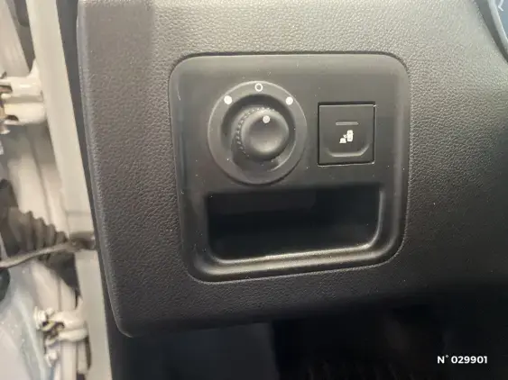 DACIA DUSTER II - voiture d'occasion - Photo 15