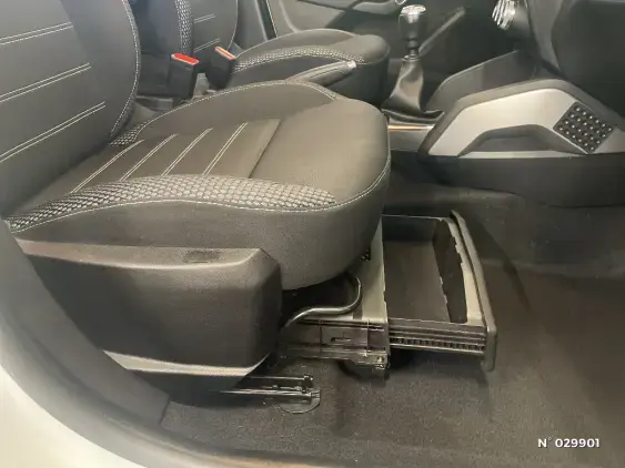 DACIA DUSTER II - voiture d'occasion - Photo 31