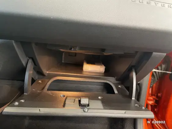 DACIA DUSTER II - voiture d'occasion - Photo 36