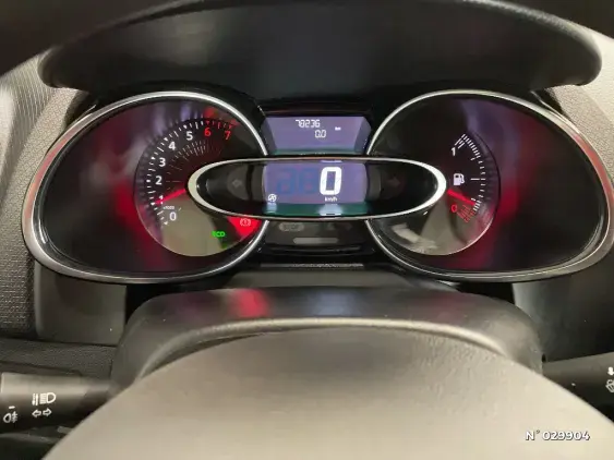 RENAULT CLIO IV - voiture d'occasion - Photo 12