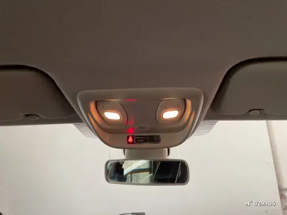 RENAULT CLIO IV - voiture d'occasion - Photo 32