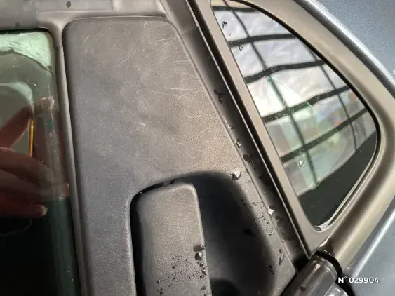 RENAULT CLIO IV - voiture d'occasion - Photo 28