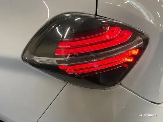 RENAULT ZOE - voiture d'occasion - Photo 42