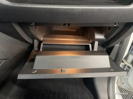 RENAULT ZOE - voiture d'occasion - Photo 36