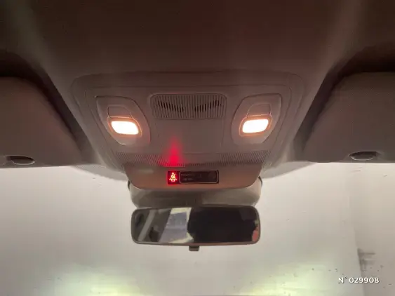 RENAULT MEGANE IV - voiture d'occasion - Photo 32