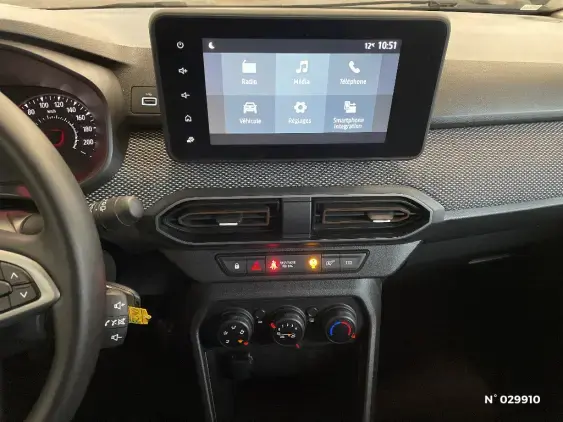 DACIA SANDERO III - voiture d'occasion - Photo 13