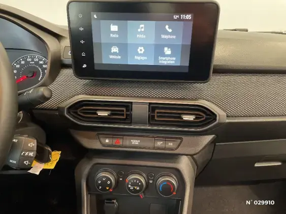 DACIA SANDERO III - voiture d'occasion - Photo 31