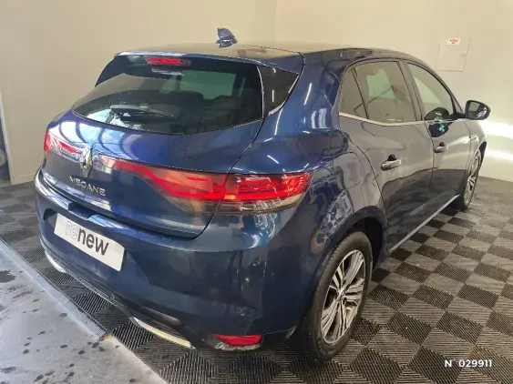 RENAULT MEGANE IV - voiture d'occasion - Photo 4