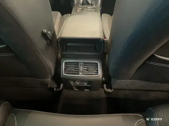 RENAULT MEGANE IV - voiture d'occasion - Photo 38