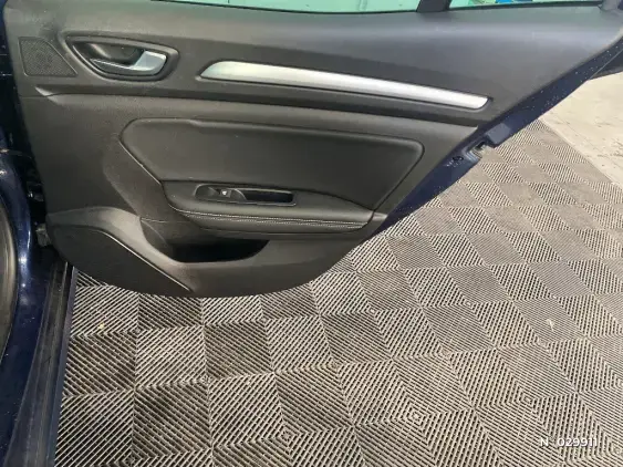 RENAULT MEGANE IV - voiture d'occasion - Photo 40