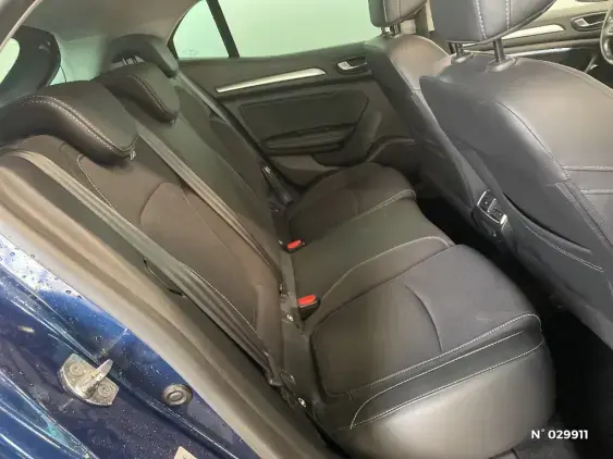 RENAULT MEGANE IV - voiture d'occasion - Photo 11