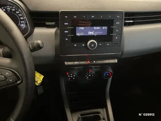 RENAULT CLIO V - voiture d'occasion - Photo 13