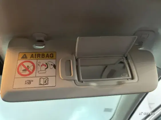 RENAULT CLIO V - voiture d'occasion - Photo 31