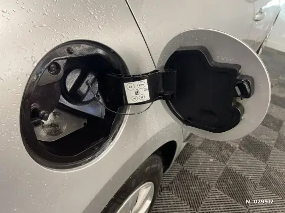 RENAULT CLIO V - voiture d'occasion - Photo 39