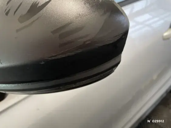 RENAULT CLIO V - voiture d'occasion - Photo 27