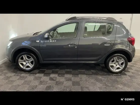 DACIA SANDERO II - voiture d'occasion - Photo 2