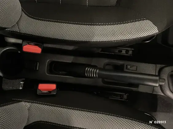 DACIA SANDERO II - voiture d'occasion - Photo 34