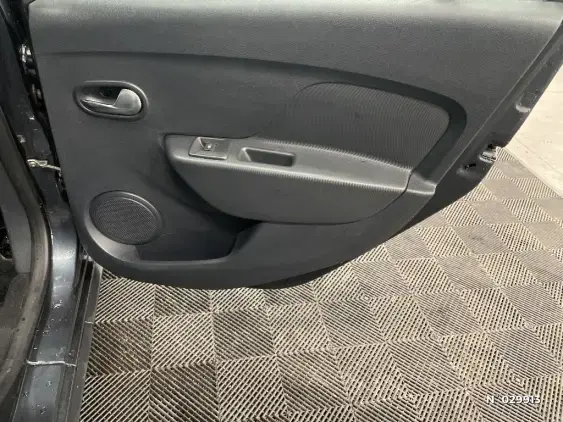 DACIA SANDERO II - voiture d'occasion - Photo 38