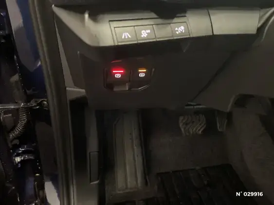 RENAULT MEGANE V - voiture d'occasion - Photo 15