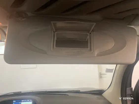 RENAULT KANGOO II - voiture d'occasion - Photo 32