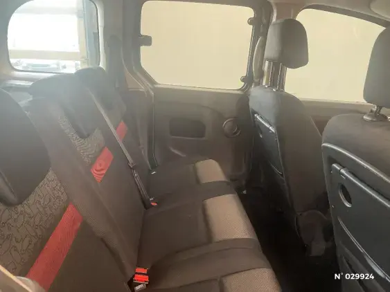 RENAULT KANGOO II - voiture d'occasion - Photo 42