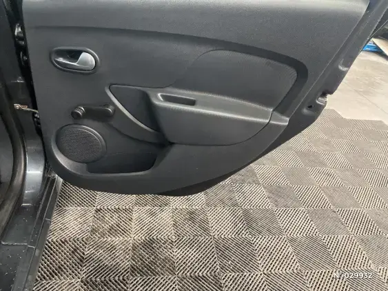 DACIA SANDERO II - voiture d'occasion - Photo 38