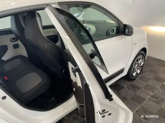 RENAULT TWINGO III - voiture d'occasion - Photo 34