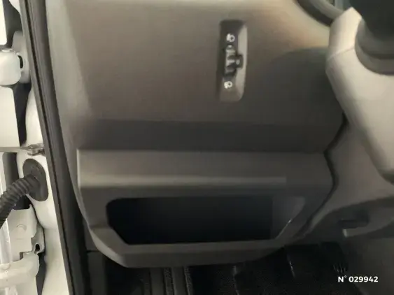 RENAULT MASTER FG III - voiture d'occasion - Photo 15