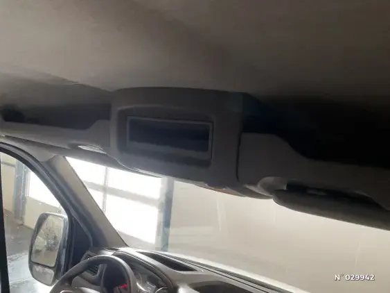 RENAULT MASTER FG III - voiture d'occasion - Photo 29