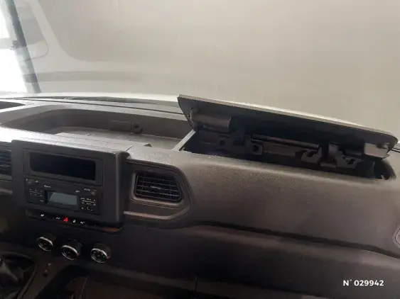 RENAULT MASTER FG III - voiture d'occasion - Photo 31