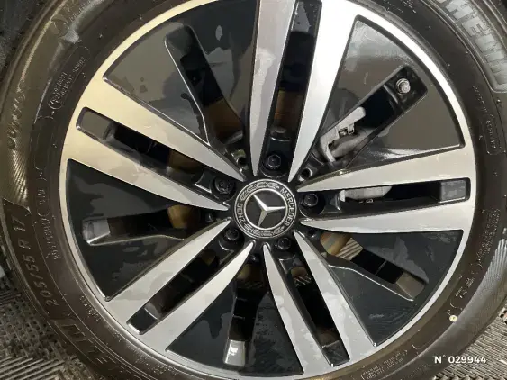 MERCEDES CLASSE B III - voiture d'occasion - Photo 43