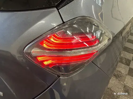 RENAULT ZOE - voiture d'occasion - Photo 39