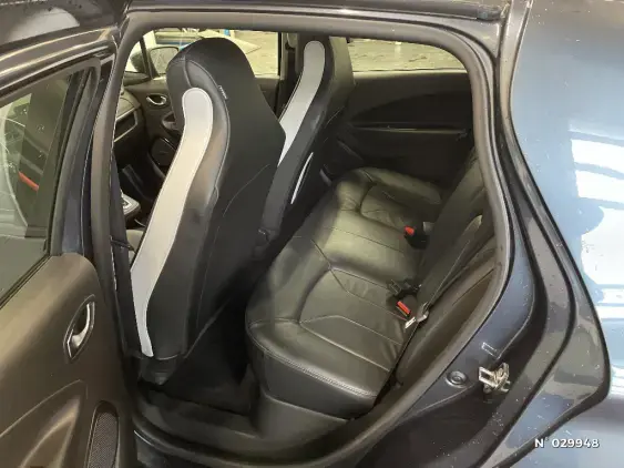 RENAULT ZOE - voiture d'occasion - Photo 44