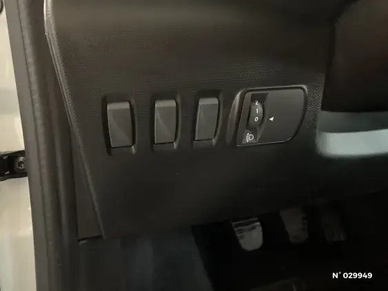 RENAULT TWINGO III - voiture d'occasion - Photo 15