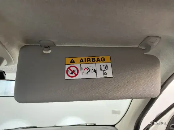 RENAULT TWINGO III - voiture d'occasion - Photo 31