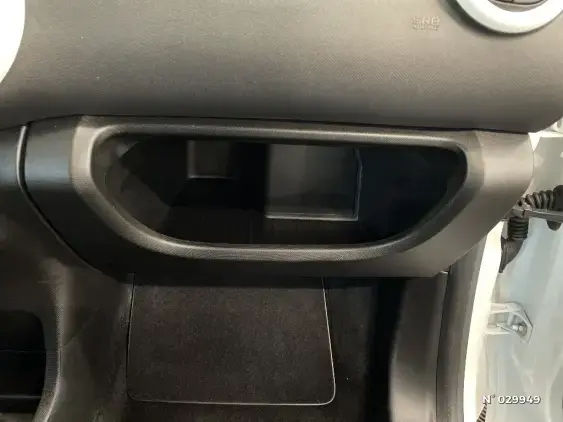 RENAULT TWINGO III - voiture d'occasion - Photo 36