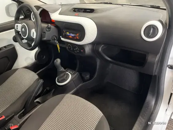 RENAULT TWINGO III - voiture d'occasion - Photo 10