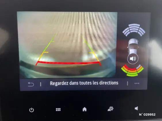 RENAULT CAPTUR II - voiture d'occasion - Photo 14