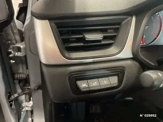 RENAULT CAPTUR II - voiture d'occasion - Photo 15