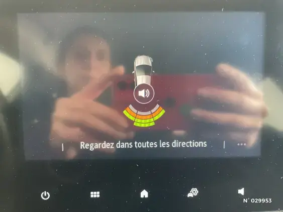 RENAULT CLIO V - voiture d'occasion - Photo 14