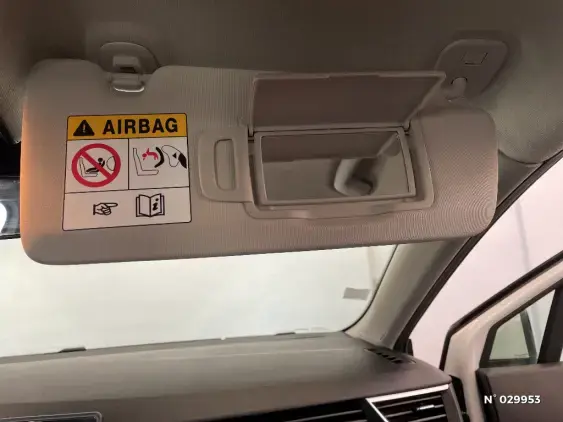 RENAULT CLIO V - voiture d'occasion - Photo 31