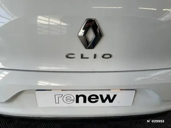 RENAULT CLIO V - voiture d'occasion - Photo 42