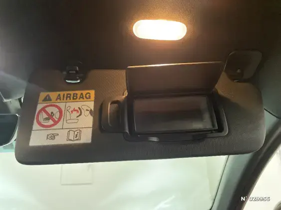 RENAULT ARKANA - voiture d'occasion - Photo 31