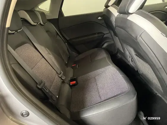 RENAULT CAPTUR II - voiture d'occasion - Photo 11