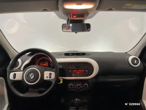 RENAULT TWINGO III - voiture d'occasion - Photo 9