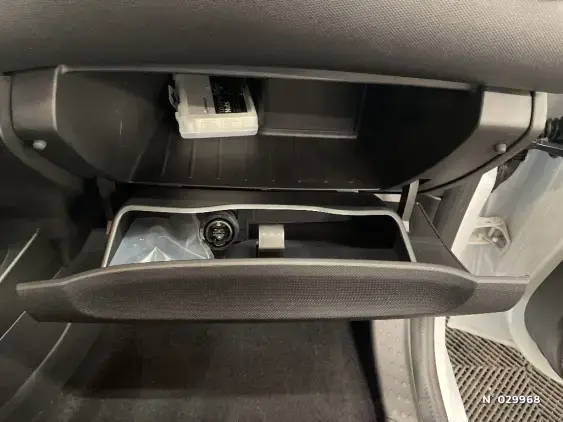 RENAULT TWINGO III - voiture d'occasion - Photo 33