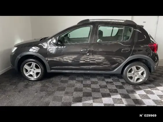 DACIA SANDERO II - voiture d'occasion - Photo 2