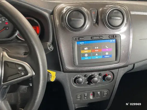 DACIA SANDERO II - voiture d'occasion - Photo 13