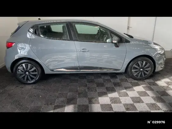 RENAULT CLIO IV - voiture d'occasion - Photo 5
