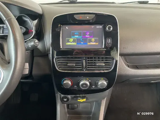 RENAULT CLIO IV - voiture d'occasion - Photo 33